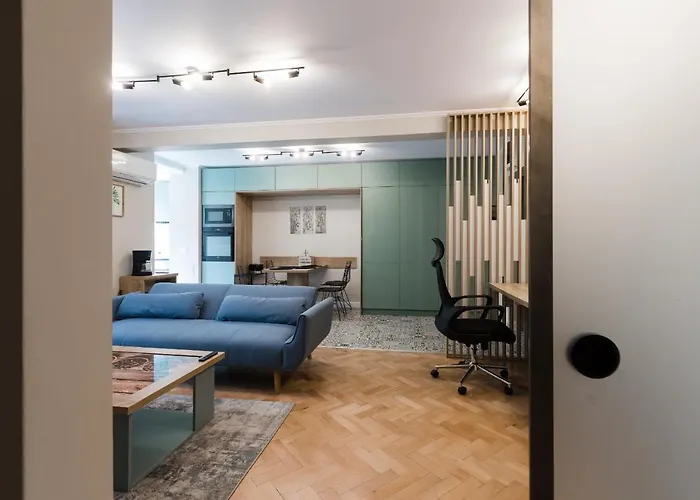 Joy City Victoriei 7d-8 *